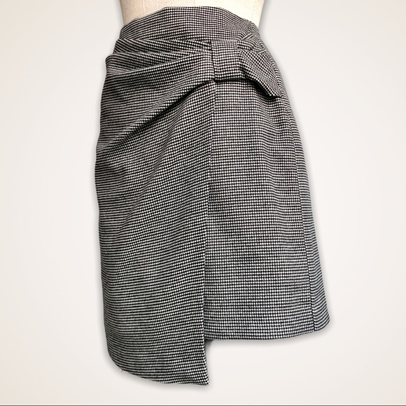 Club Monaco houndstooth skirt - Picture 6 of 6